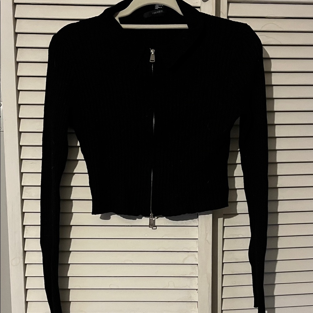 Forever 21 Black Ribbed Cropped Zip-Up Top - Size Large - Two-Way Zipper
